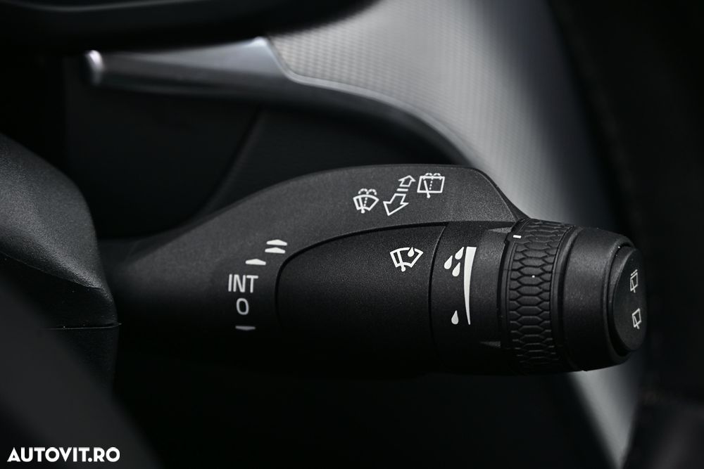 Volvo XC 60 D5 AWD Geartronic Inscription - 39