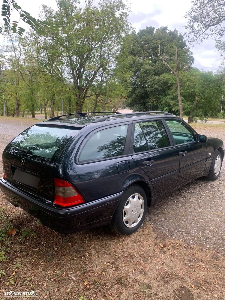 Mercedes-Benz C 180 Classic - 4