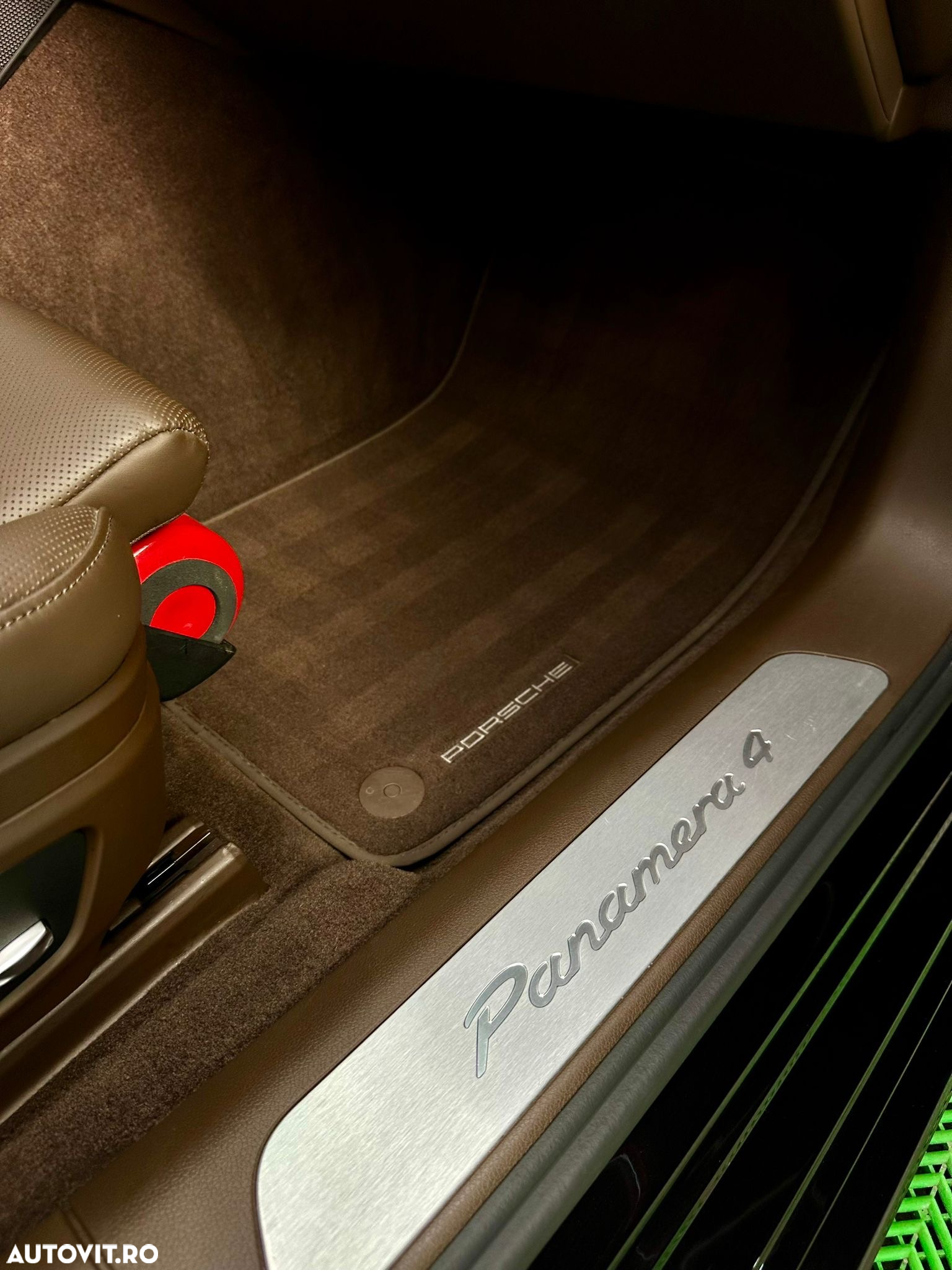 Porsche Panamera 4 - 13