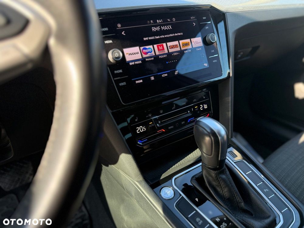 Volkswagen Passat 2.0 TSI Business DSG - 12