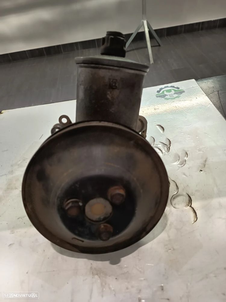 Bomba direção Mercedes 190D W201 Ref: 2014601880 - 1