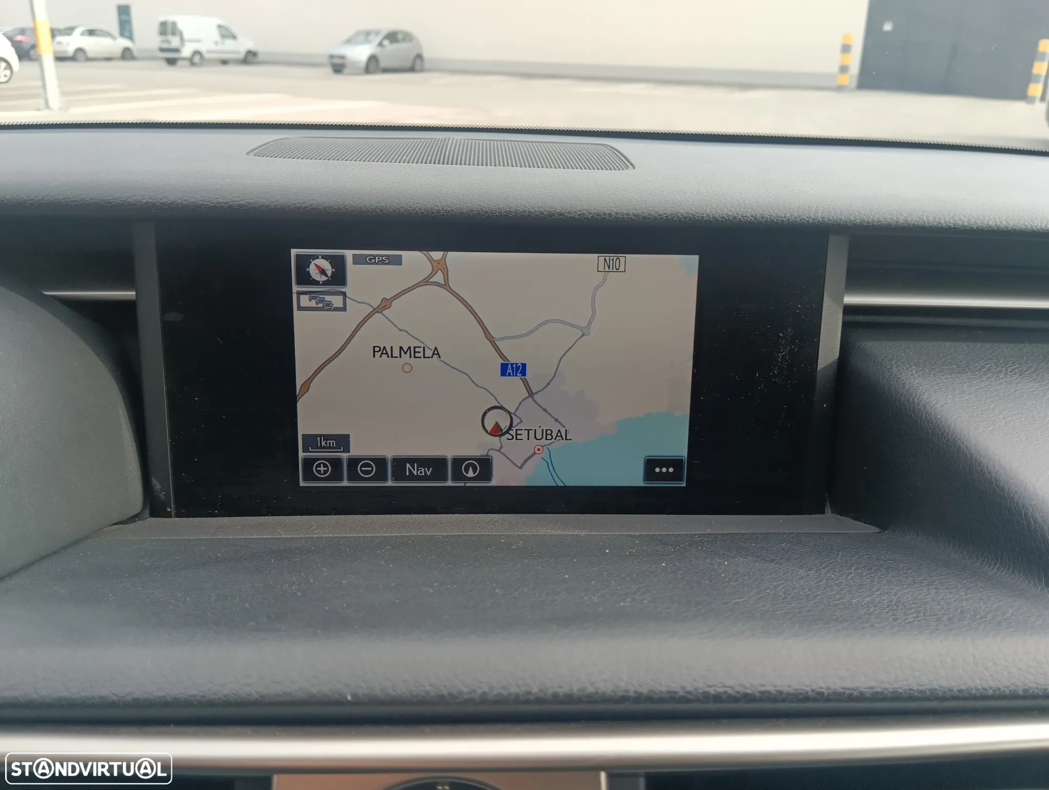 Lexus IS 300H Executive+ - 15
