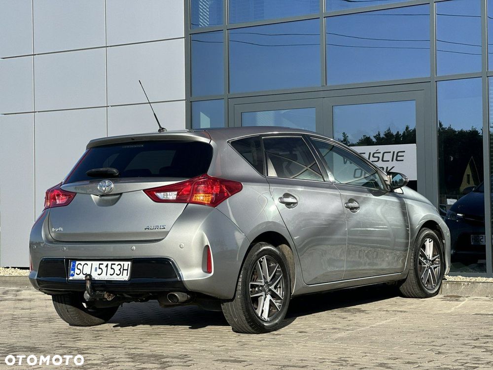 Toyota Auris 1.6 Valvematic Multidrive S Life Plus - 8