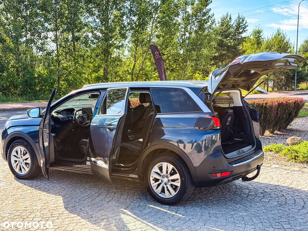 Peugeot 5008 PureTech 130 EAT6 Allure - 21