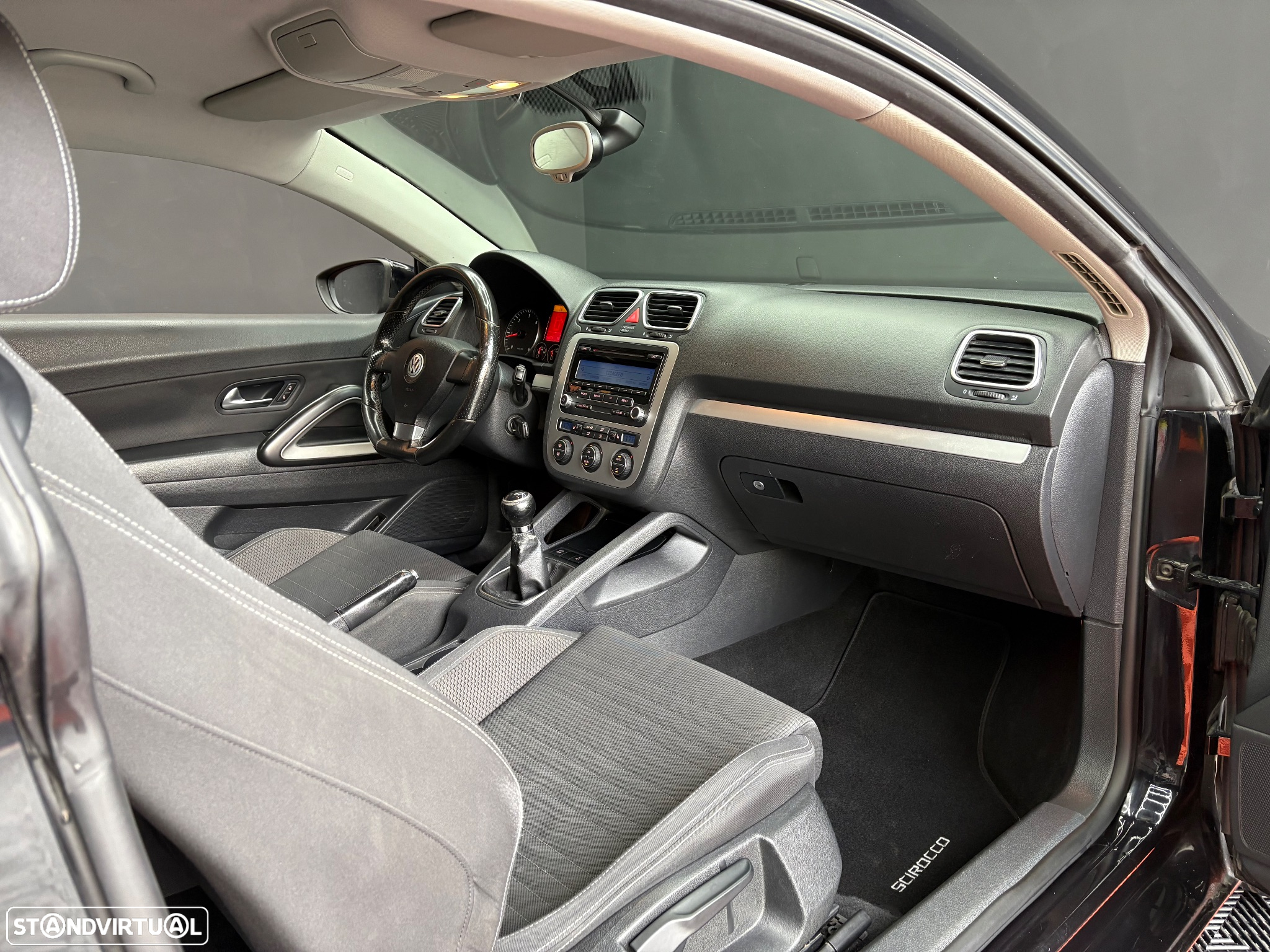 VW Scirocco 2.0 TDI Sport - 30