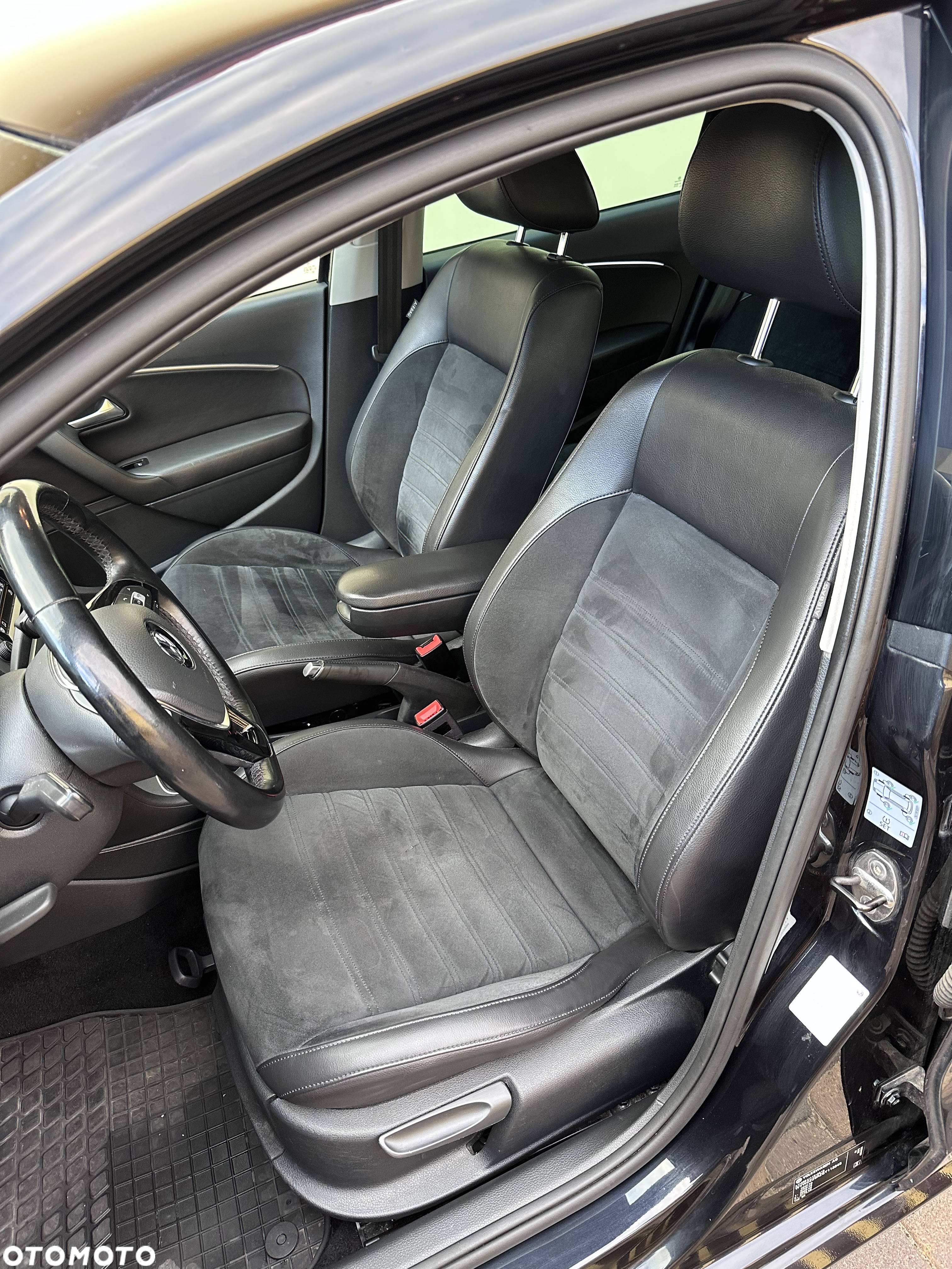 Volkswagen Polo 1.4 TDI (Blue Motion Technology) Highline - 13