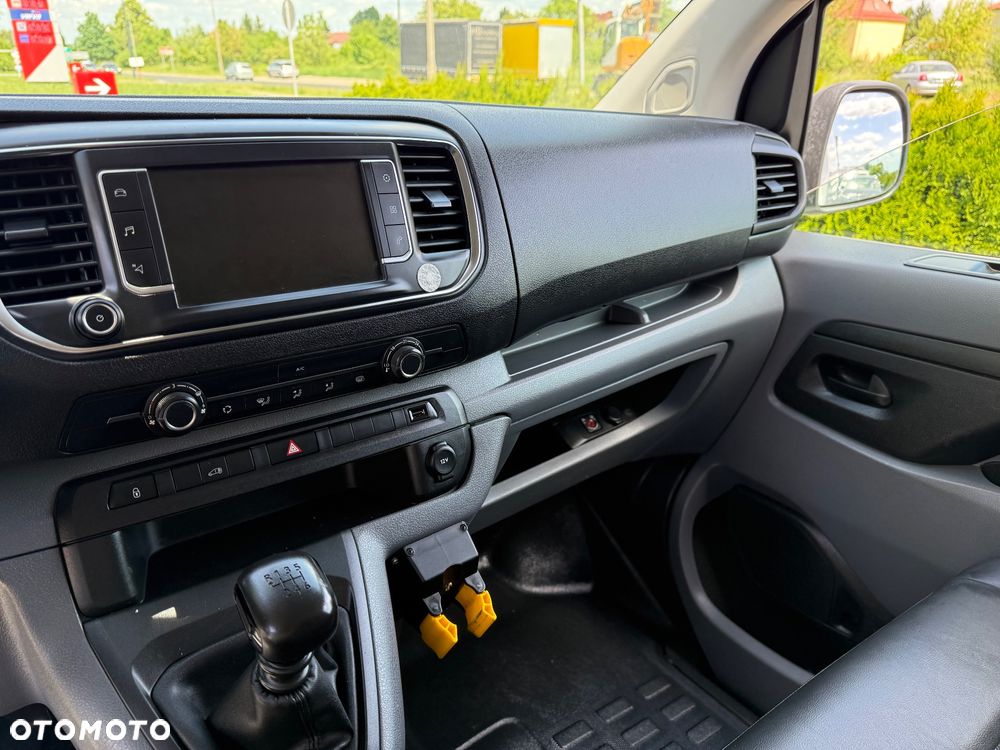 Citroën Jumpy Scudo Expert Proace Vivaro - 12