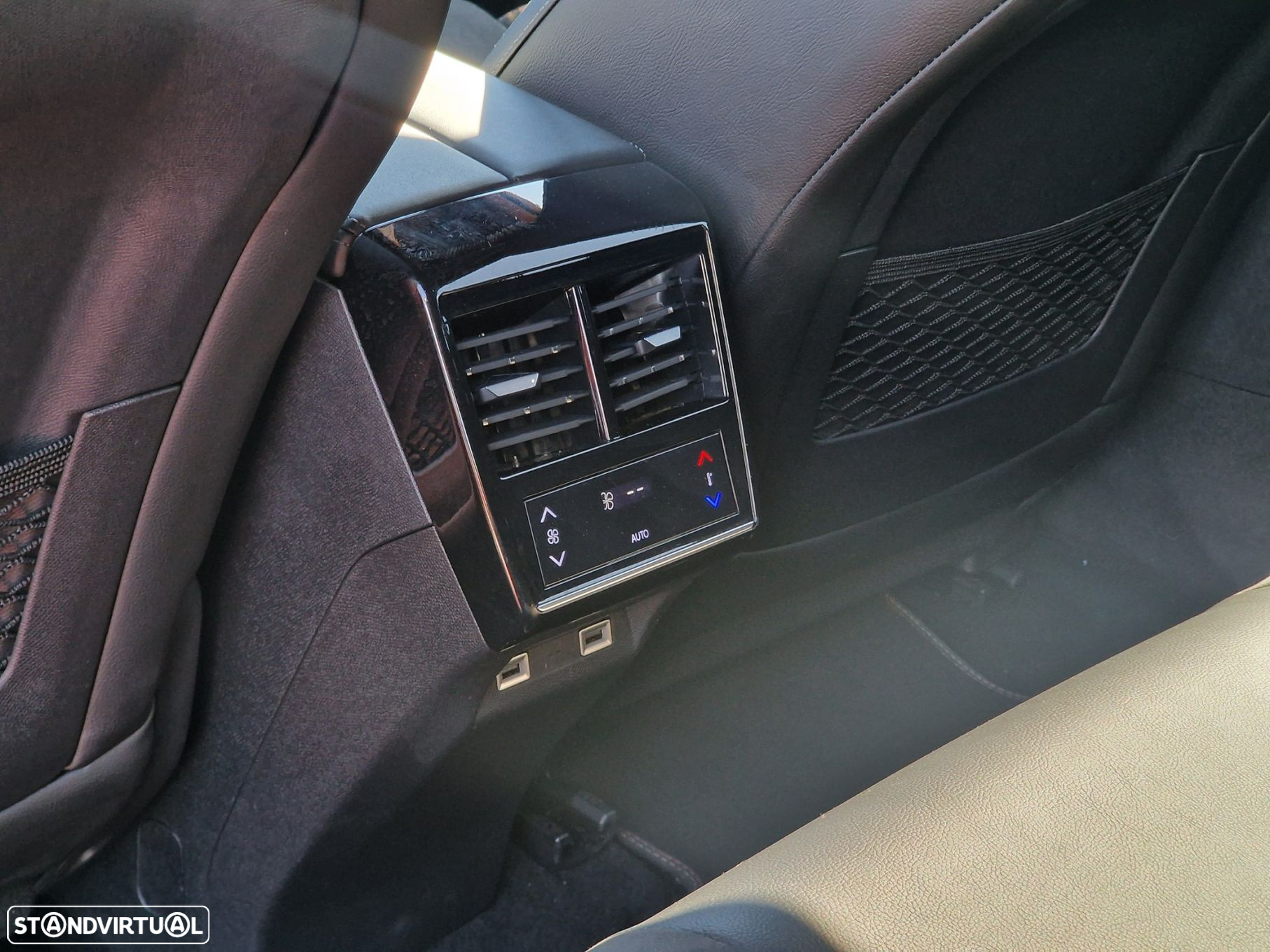 DS DS7 Crossback E-Tense Performance Line+ EAT8 - 19