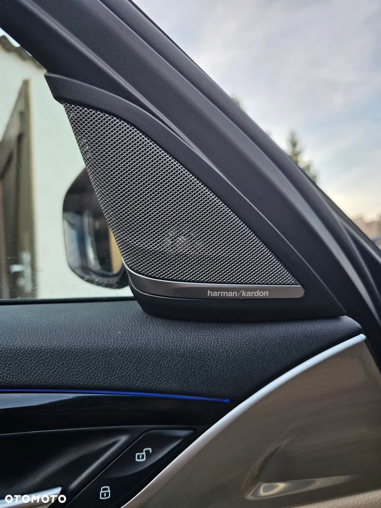 BMW Seria 5 - 16
