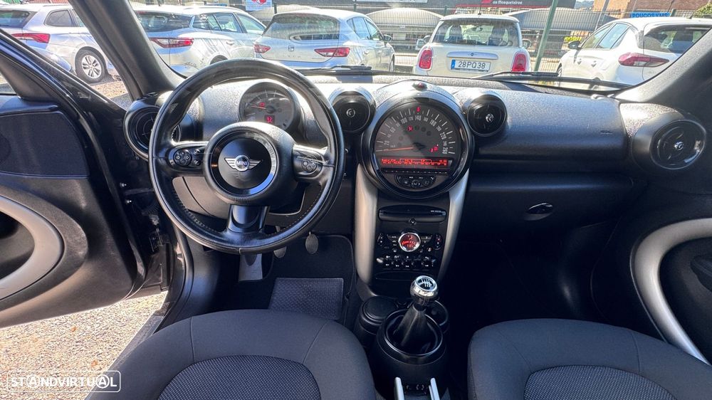 MINI Countryman Cooper D - 23