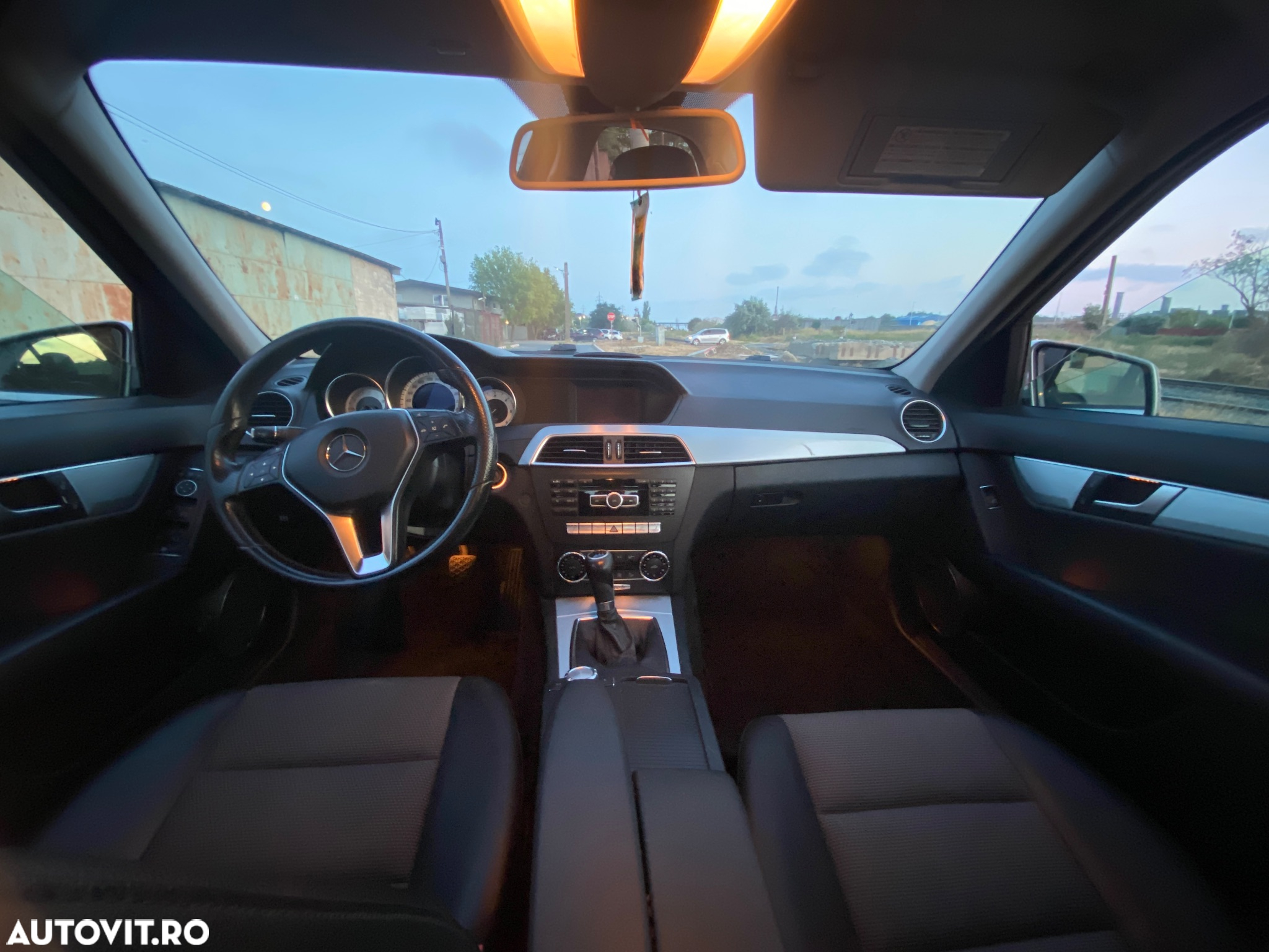 Mercedes-Benz C 220 CDI - 11