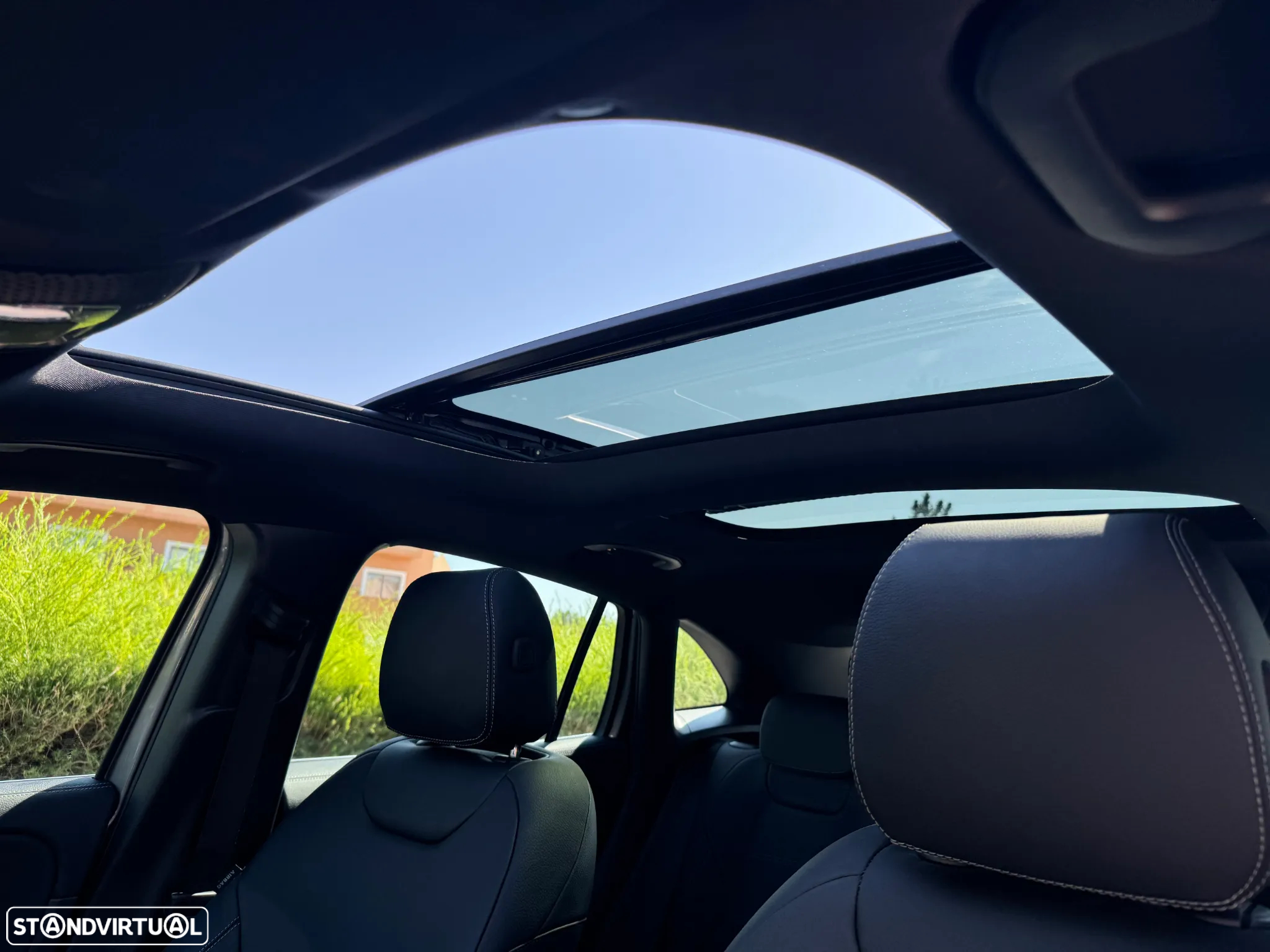 Mercedes-Benz EQA 250 AMG Line - 4