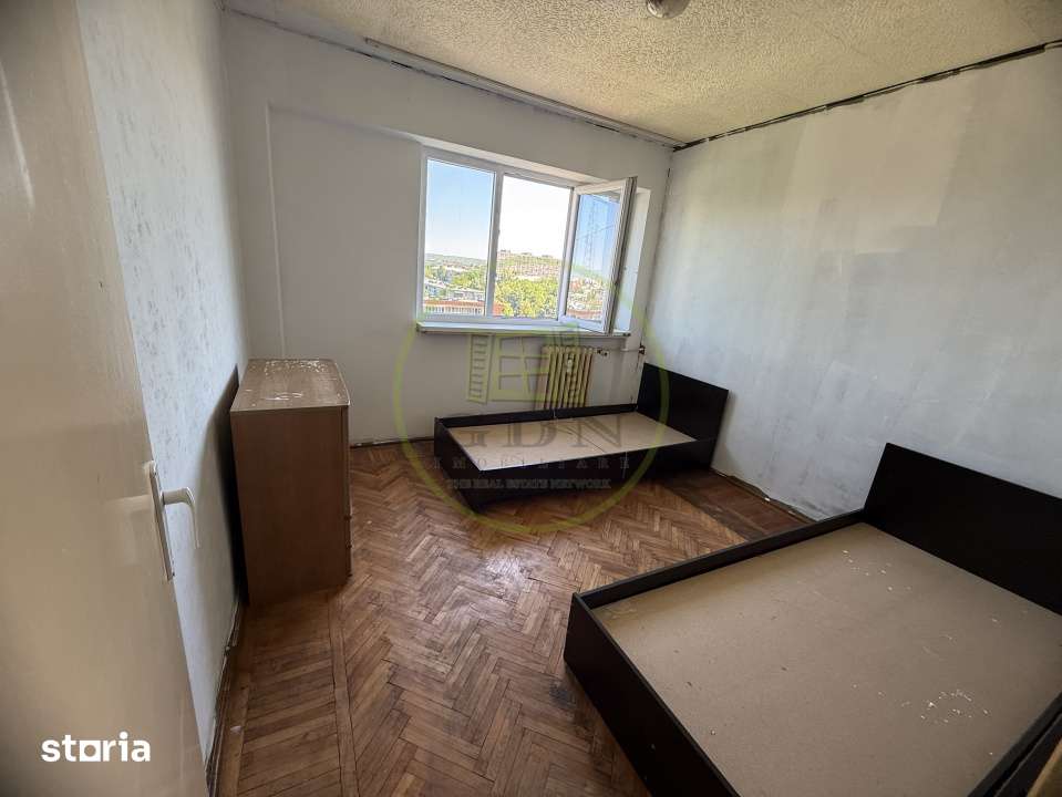Apartament 4 camere, 76.55 mp, Calea Bucuresti, zona Rotonda — fotografia 2