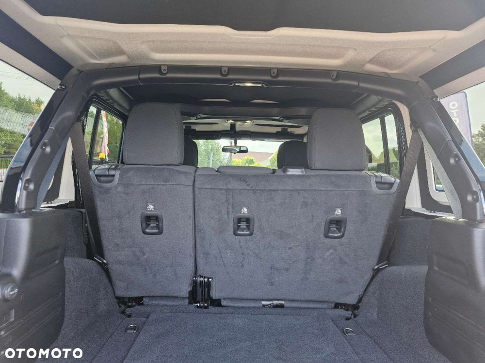 Jeep Wrangler - 20