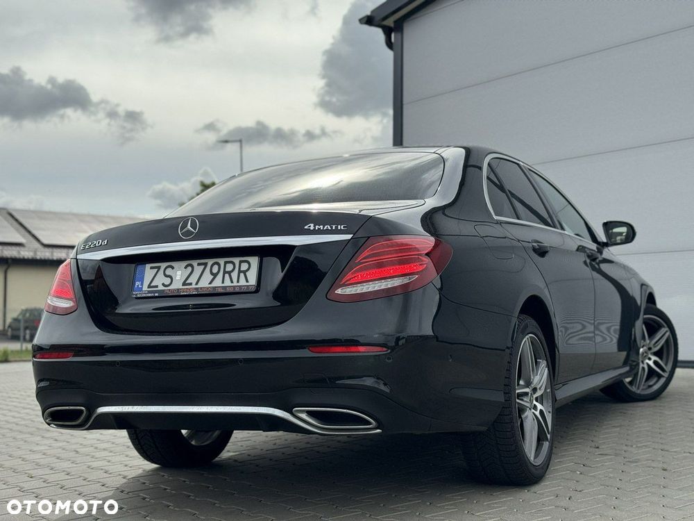 Mercedes-Benz Klasa E - 15