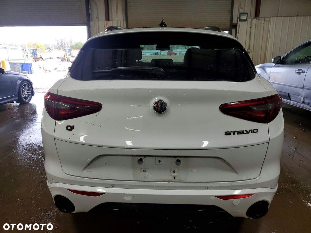 Alfa Romeo Stelvio 2.0 Turbo Super Q4 - 7