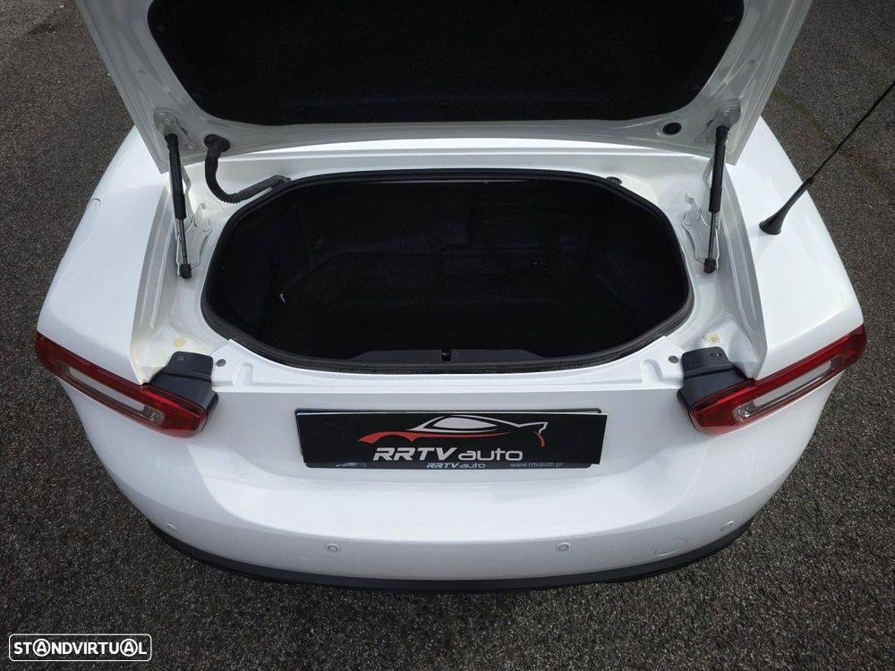 Fiat 124 Spider 1.4 MultiAir Turbo Lusso - 24