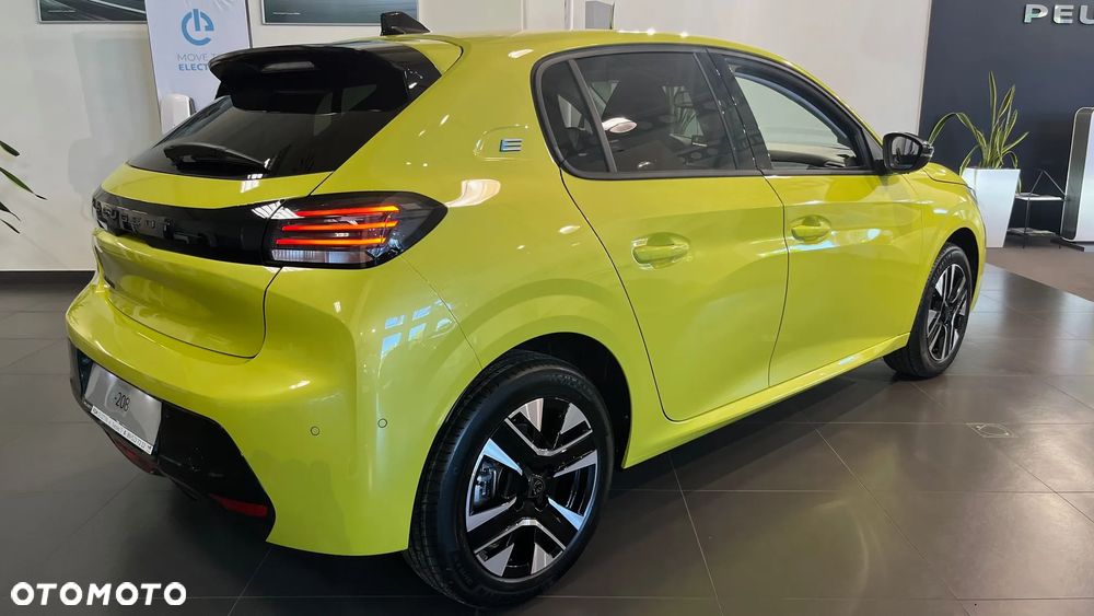 Peugeot 208 e-208 54kWh Allure - 7