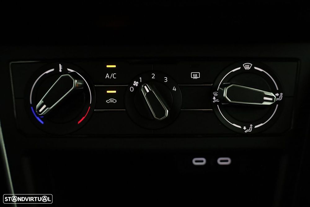 VW Taigo 1.0 TSI Urban - 12