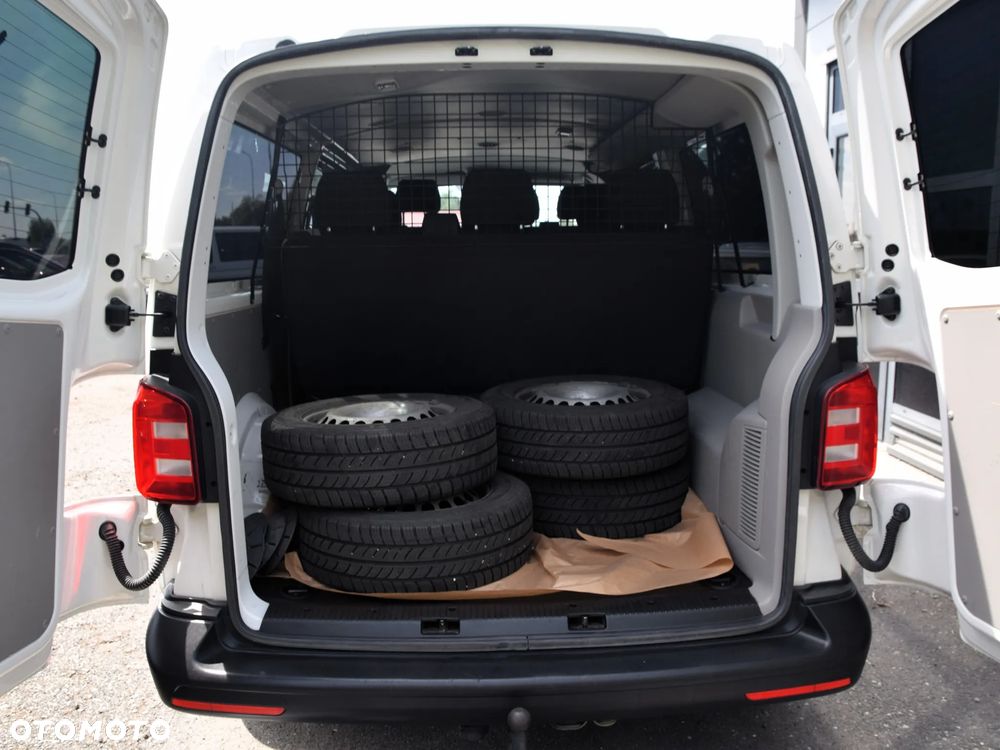 Volkswagen Transporter - 10