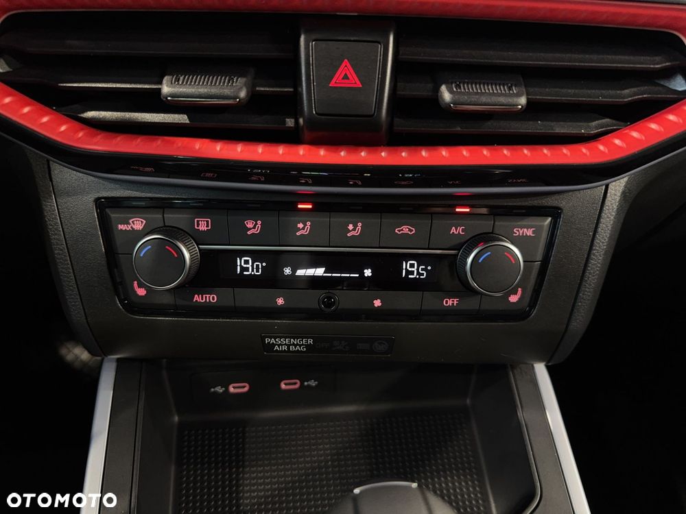 Seat Arona - 28