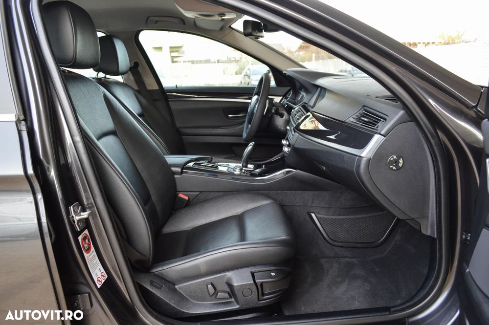 BMW Seria 5 520i Aut. Luxury Line - 18