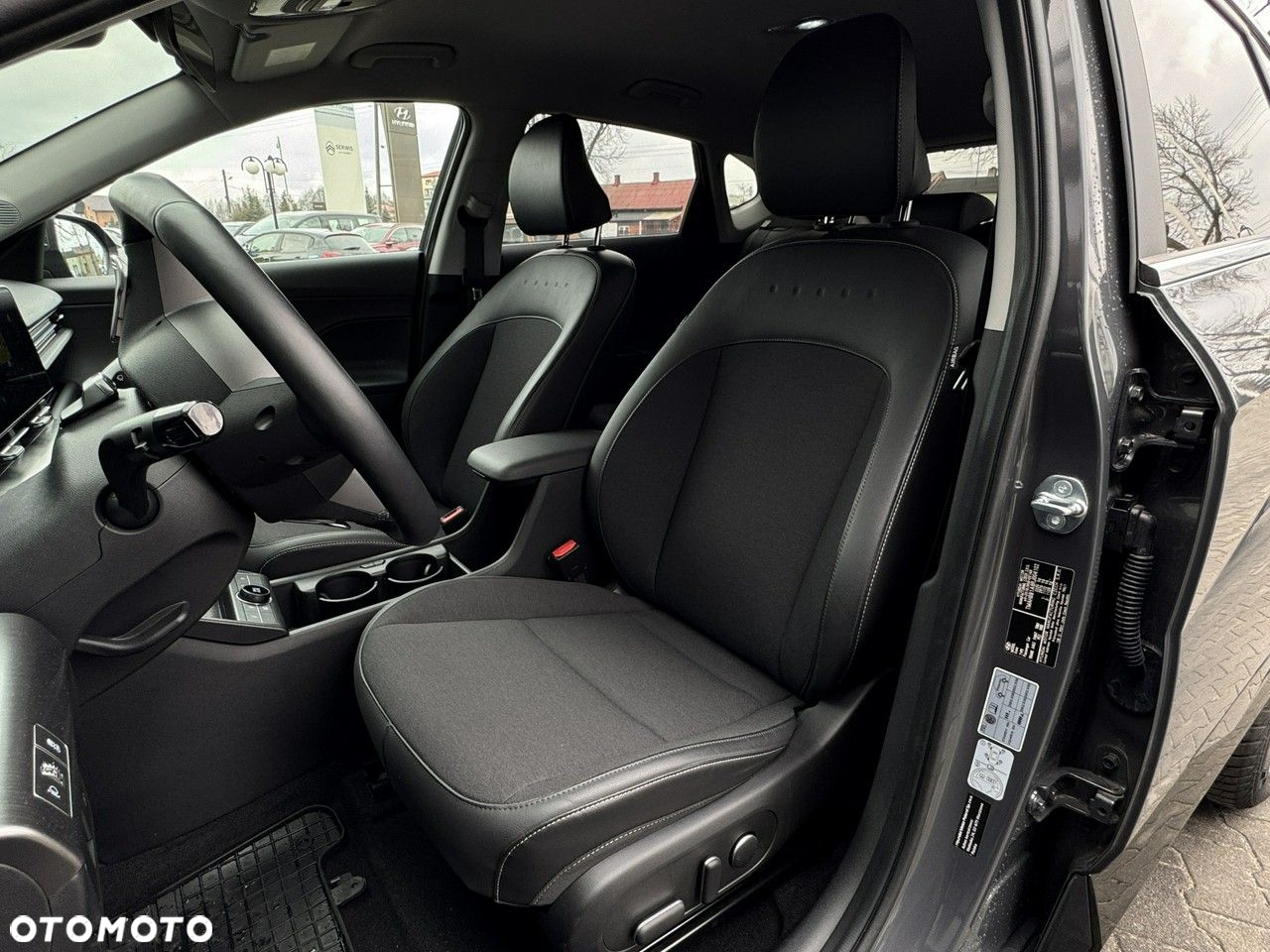 Hyundai Kona - 27