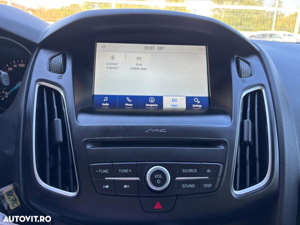 Ford Focus - 20