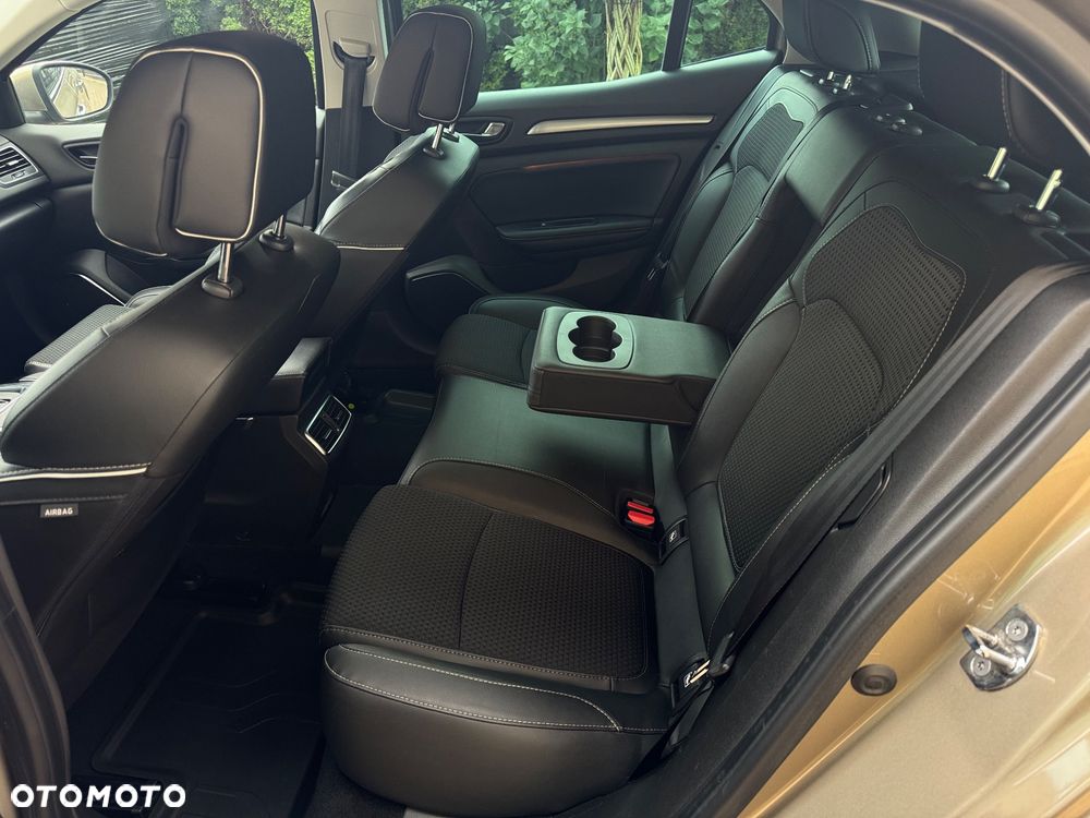 Renault Megane dCi 110 FAP EDC Bose Edition - 13
