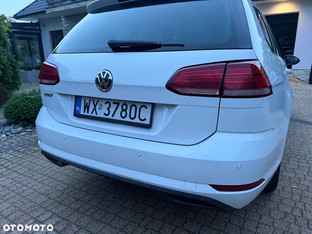 Volkswagen Golf - 12
