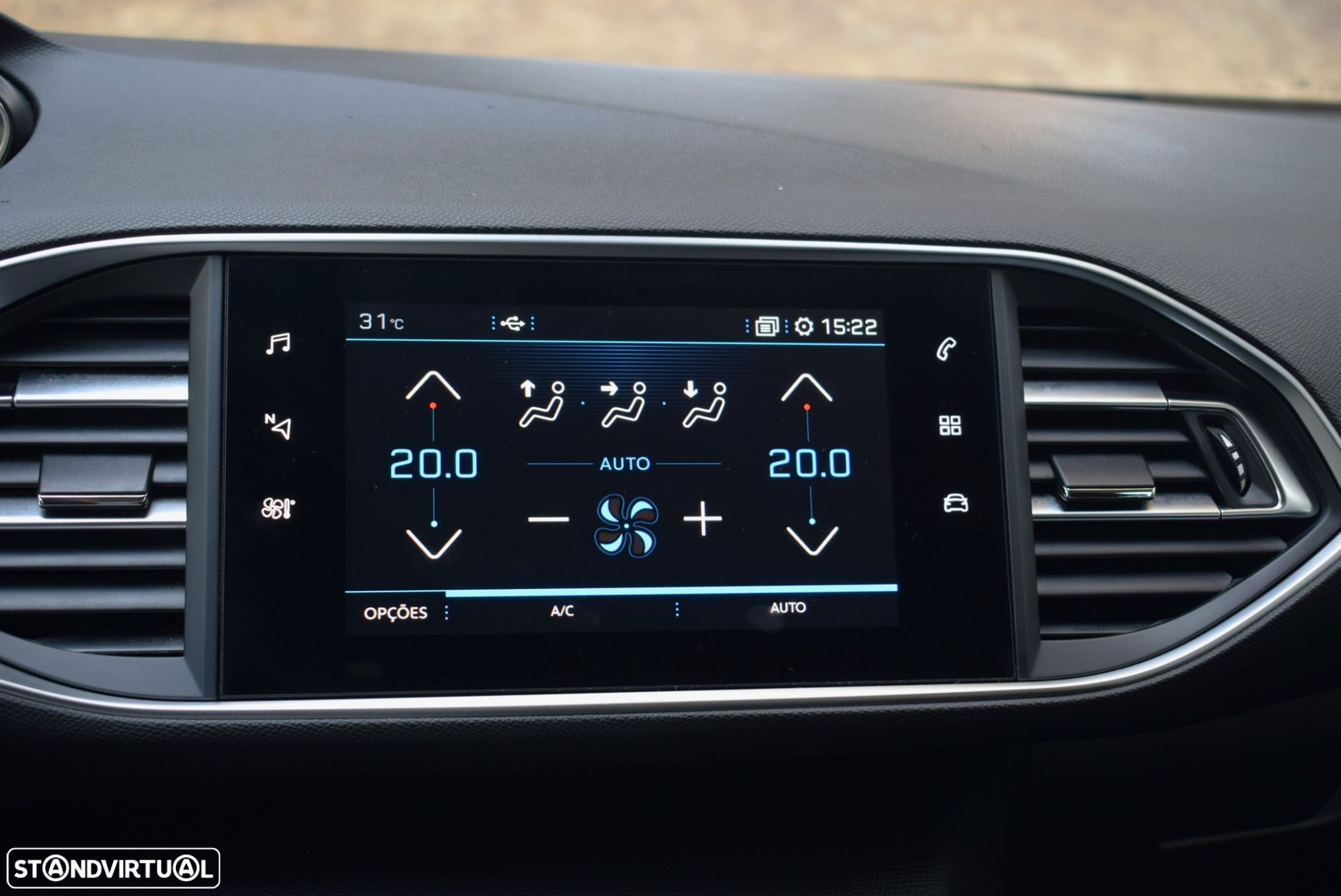 Peugeot 308 1.2 PureTech Style - 31