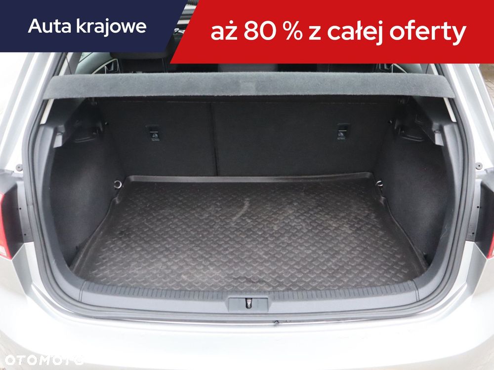 Volkswagen Golf - 16