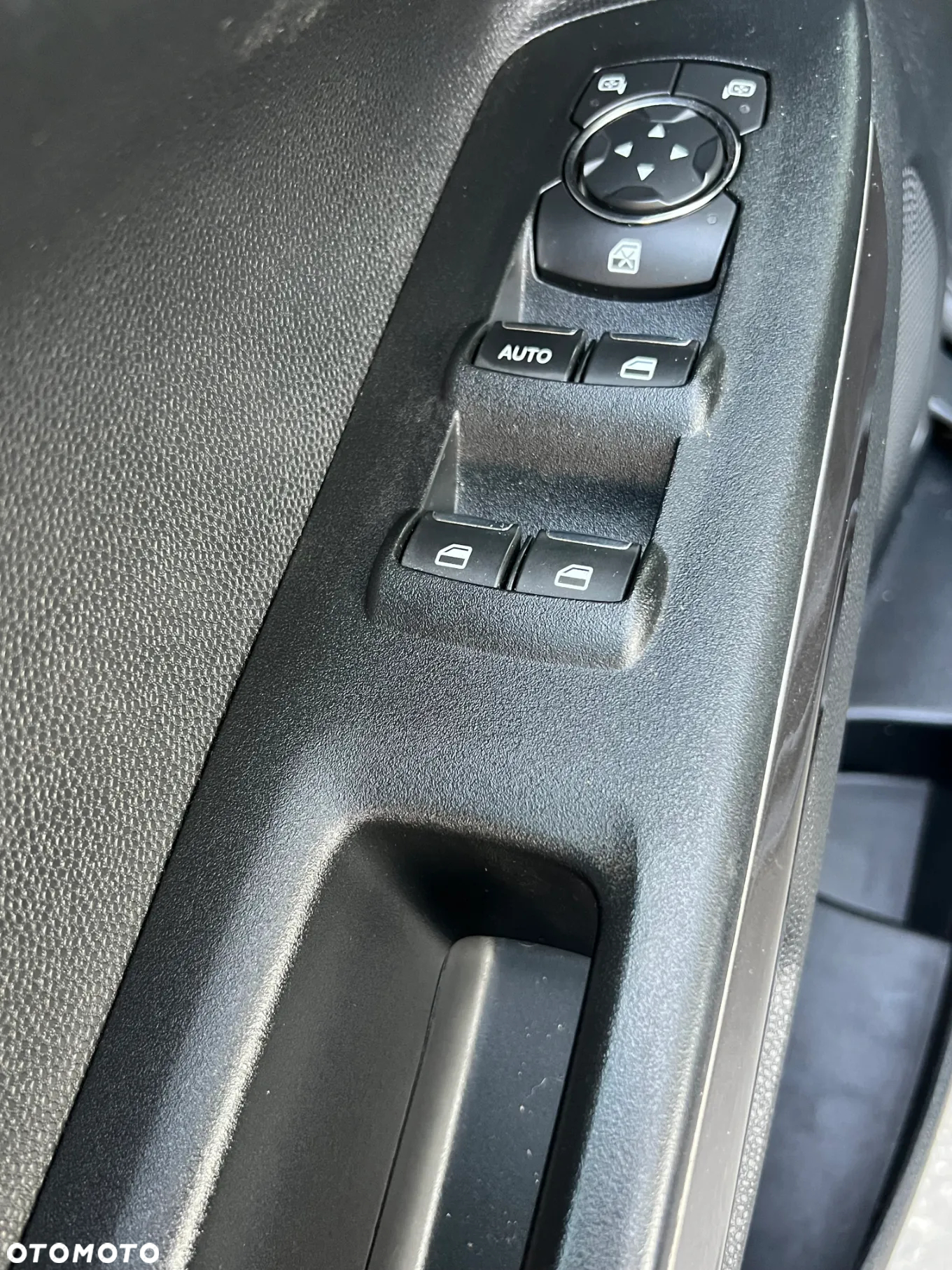 Ford EcoSport 1.0 EcoBoost COOL&CONNECT - 15