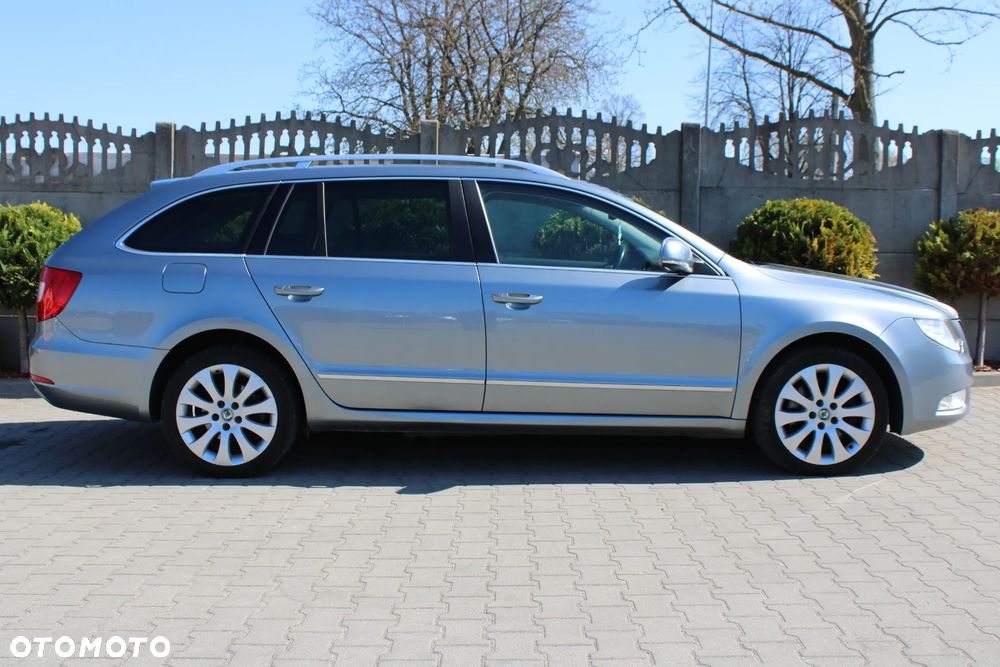 Skoda Superb 2.0 TDI DSG Comfort 4x4 - 5