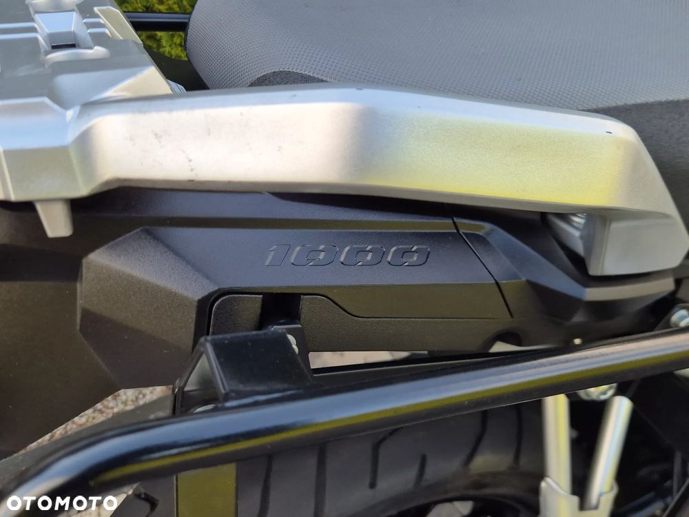 Suzuki DL - 15