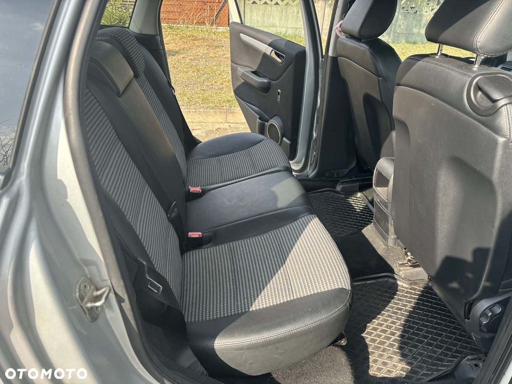 Mercedes-Benz Klasa B - 19