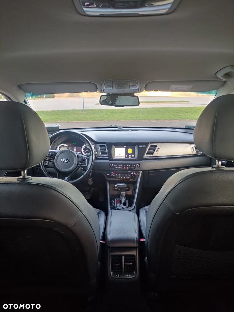Kia Niro 1.6 GDI Plug-in Hybrid L Business Line - 12