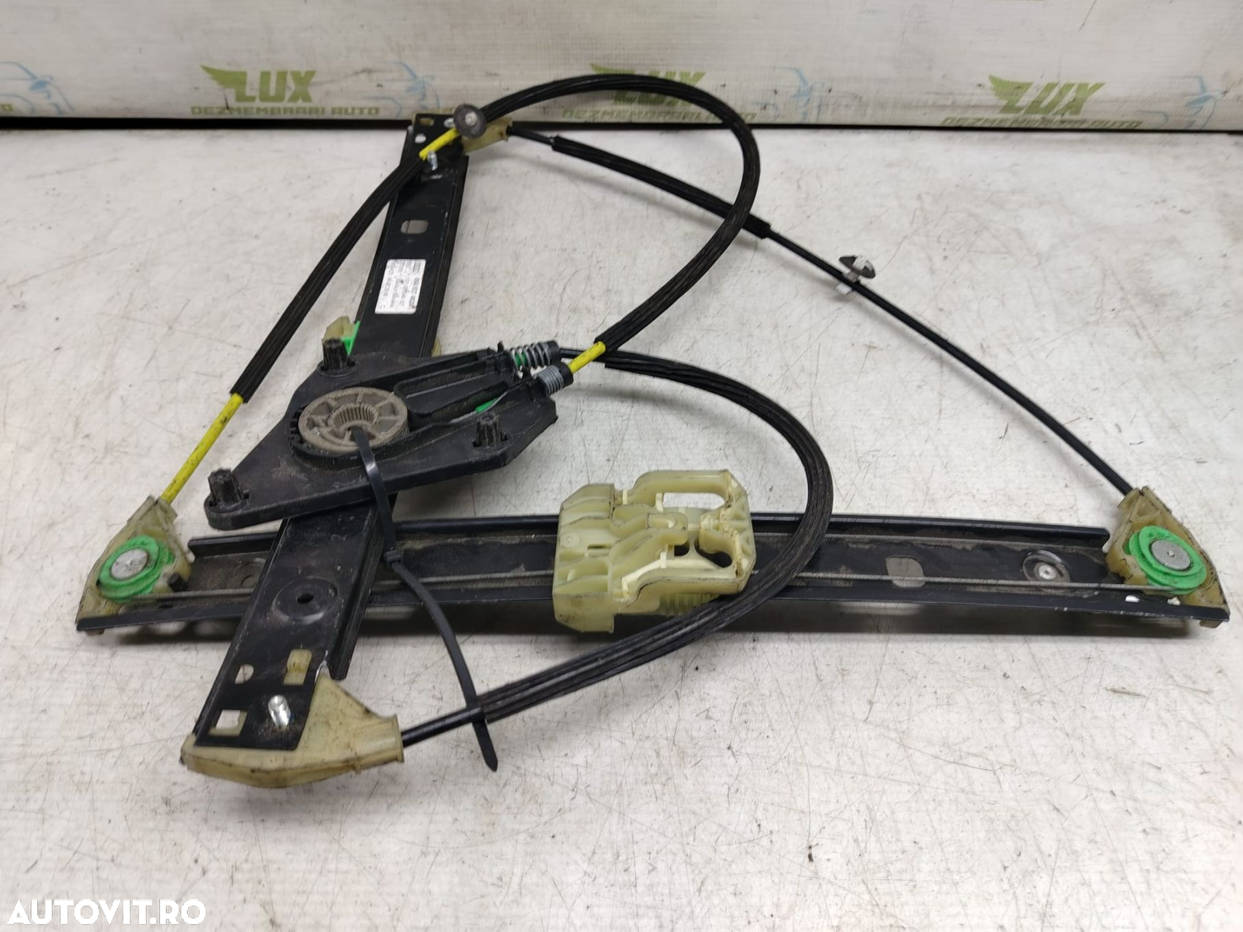 Macara dreapta fata 8x4837462a Audi A1 8X [2010 - 2014] - 2