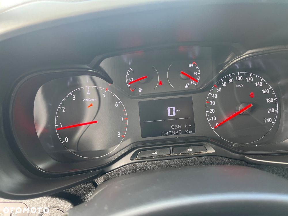 Opel Combo E L1H1 - 14