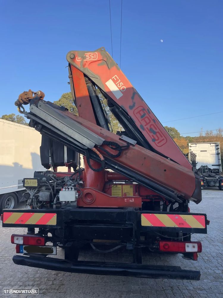 Renault Kerax 460 - Manual retarder - 8x4 C/ Grua - 4