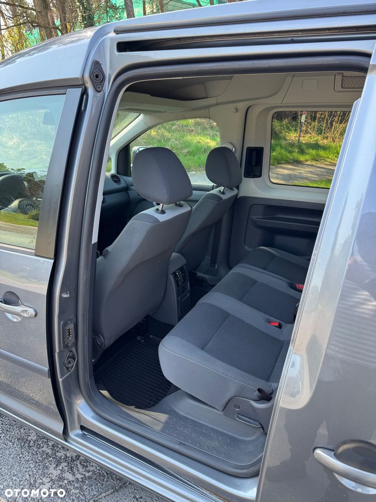 Volkswagen Caddy Comfortline - 15