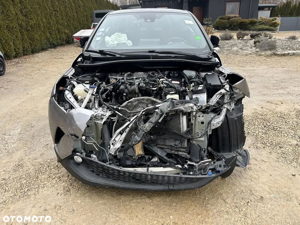Toyota C-HR - 2