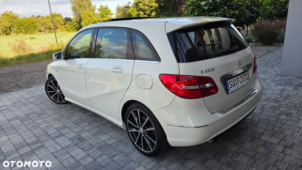 Mercedes-Benz Klasa B 200 (BlueEFFICIENCY) - 30