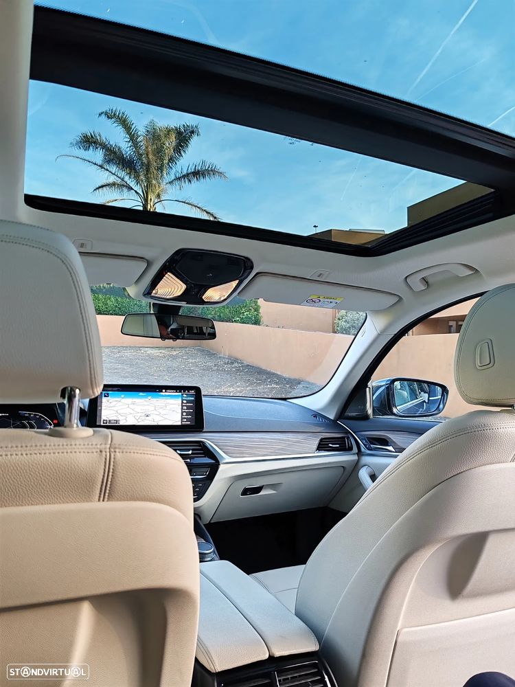 BMW 530 e Aut. Luxury Line - 12