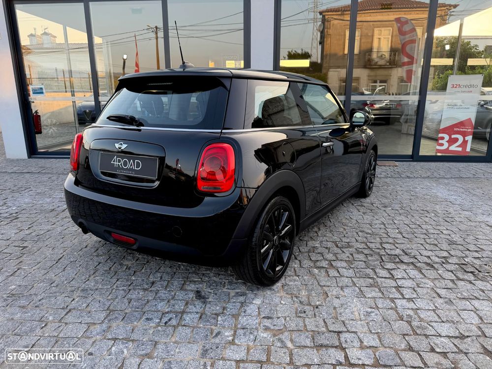 MINI 3 Portas One D - 20