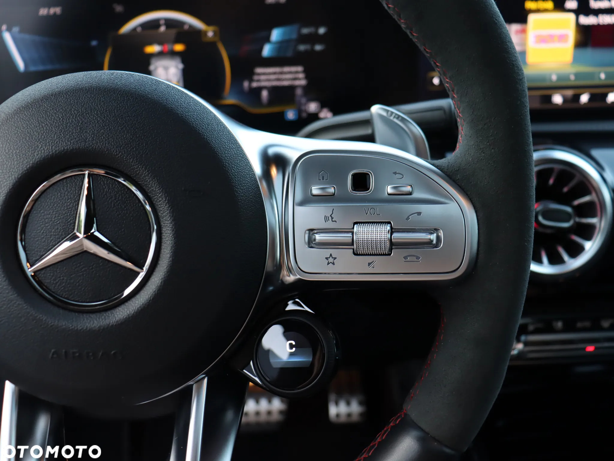 Mercedes-Benz CLA AMG 45 S 4-Matic+ 8G-DCT - 23