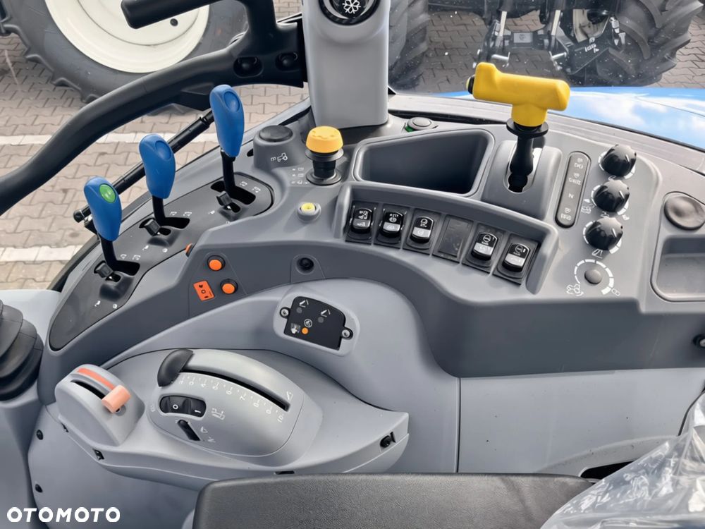 New Holland T5.100 Electrocommand - 3