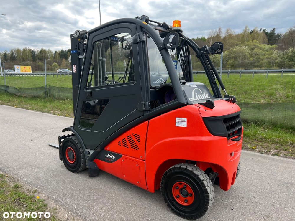 Linde H25T-02 - 3