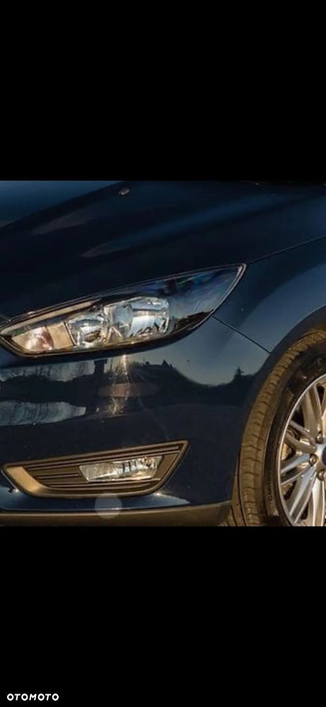 Ford Focus 1.6 SYNC Edition - 4