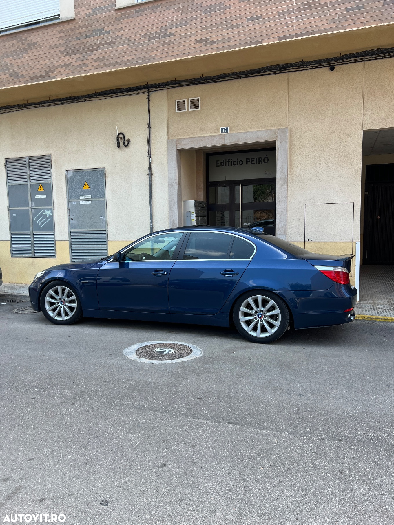 BMW Seria 5 525i - 8